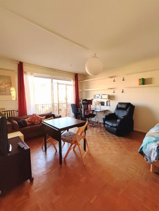 Studio Cosy Et Spacieux Avec Emplacement Ideal Paris Bagian luar foto
